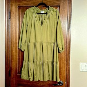 Green dress - Caralynmirand X the drop